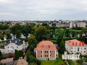 Дом 500м², 3-этажный, участок 13 сот.  