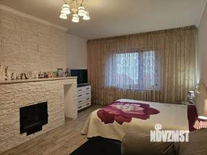 Дом 293м², 3-этажный, участок 7 сот.  