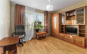 Дом 206м&sup2;, 2-этажный, участок 6 сот.  