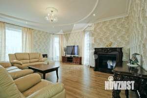 Дом 326м², 4-этажный, участок 5 сот.  