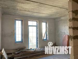 Таунхаус 160м², 3-этажный, участок 2 сот.  