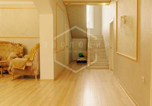 Дом 204м&sup2;, 2-этажный, участок 6 сот.  