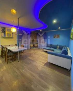 Дом 250м², 3-этажный, участок 5 сот.  