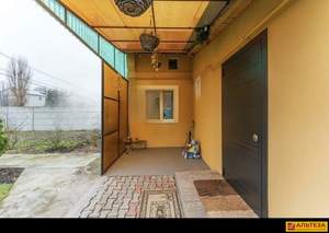 Дом 76м&sup2;, 2-этажный, участок 10 сот.  