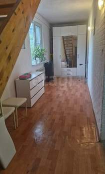 Дом 70м&sup2;, 2-этажный, участок 5 сот.  