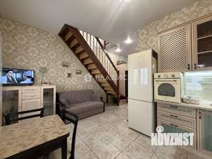 Таунхаус 60м², 2-этажный, участок 1 сот.  