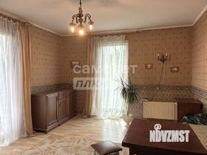 Дом 303м², 2-этажный, участок 8 сот.  
