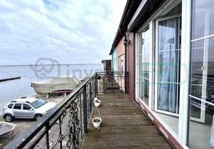 Дом 115м&sup2;, 2-этажный, участок 1 сот.  