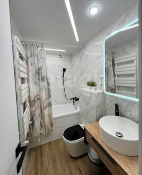 Дом 86м&sup2;, 2-этажный, участок 6 сот.  