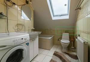 Дом 220м², 2-этажный, участок 6 сот.  