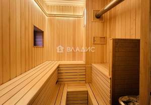 Дом 236м², 2-этажный, участок 6 сот.  