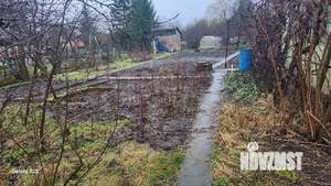 Дом 20м&sup2;, 2-этажный, участок 12 сот.  