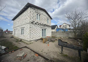 Дом 162м&sup2;, 2-этажный, участок 6 сот.  