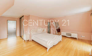 Дом 316м&sup2;, 2-этажный, участок 11 сот.  