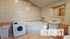 Дом 170м&sup2;, 2-этажный, участок 6 сот.  