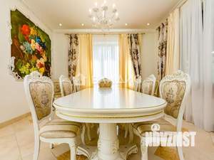 Дом 507м&sup2;, 3-этажный, участок 7 сот.  