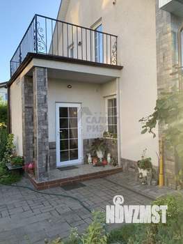 Дом 180м&sup2;, 2-этажный, участок 8 сот.  