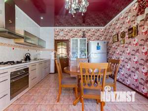 Дом 380м&sup2;, 4-этажный, участок 6 сот.  