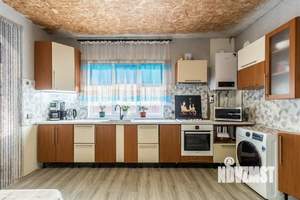 Дом 96м&sup2;, 2-этажный, участок 343 сот.  