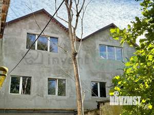 Таунхаус 300м², 3-этажный, участок 1 сот.  