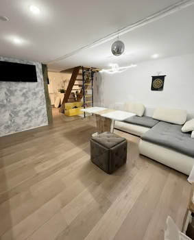 Дом 86м&sup2;, 2-этажный, участок 6 сот.  