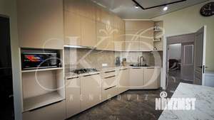 Дом 180м², 2-этажный, участок 6 сот.  