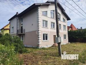 Дом 480м&sup2;, 3-этажный, участок 5 сот.  