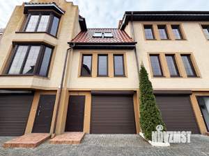 Дом 143м&sup2;, 3-этажный, участок 2 сот.  