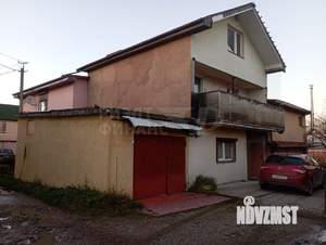 Таунхаус 150м², 3-этажный, участок 1 сот.  