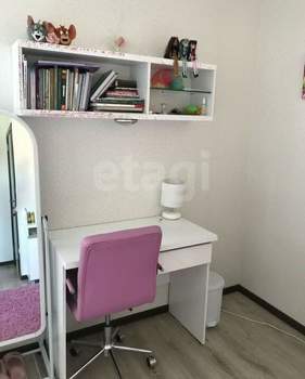 Дом 240м², 3-этажный, участок 5 сот.  