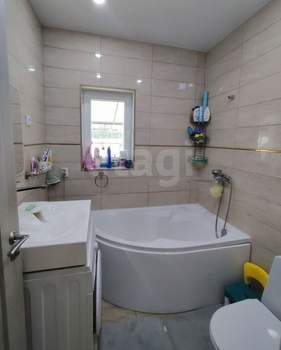 Дом 83м&sup2;, 2-этажный, участок 3 сот.  