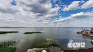 Дом 195м², 3-этажный, участок 1 сот.  