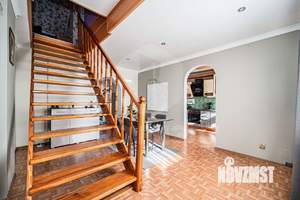 Дом 124м&sup2;, 2-этажный, участок 8 сот.  