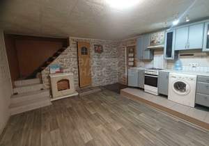 Дом 150м², 3-этажный, участок 1 сот.  