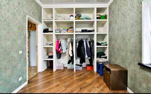 Дом 183м&sup2;, 2-этажный, участок 8 сот.  