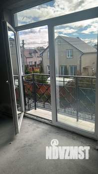 Таунхаус 182м&sup2;, 2-этажный, участок 4 сот.  