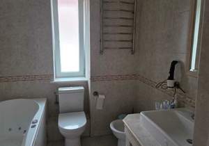 Дом 160м², 3-этажный, участок 6 сот.  