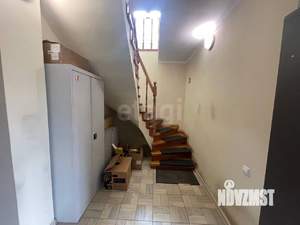 Дом 230м², 2-этажный, участок 6 сот.  