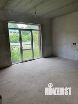 Дом 150м&sup2;, 2-этажный, участок 4 сот.  