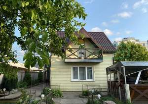 Дом 106м&sup2;, 2-этажный, участок 4 сот.  