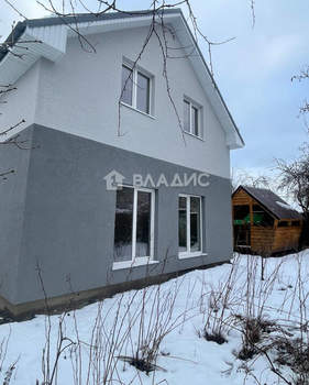 Дача 140м², 2-этажный, участок 5 сот.  