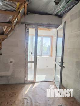 Дом 218м&sup2;, 3-этажный, участок 6 сот.  