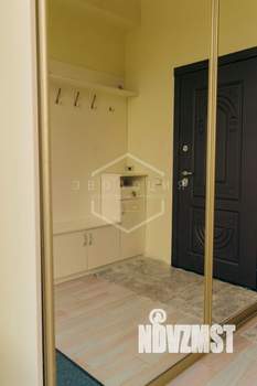 Дом 204м&sup2;, 2-этажный, участок 6 сот.  