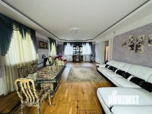 Таунхаус 280м², 4-этажный, участок 2 сот.  