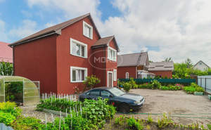 Дом 160м&sup2;, 3-этажный, участок 5 сот.  