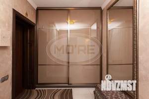 Дом 289м&sup2;, 3-этажный, участок 8 сот.  