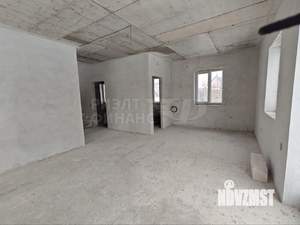 Дом 130м&sup2;, 2-этажный, участок 4 сот.  