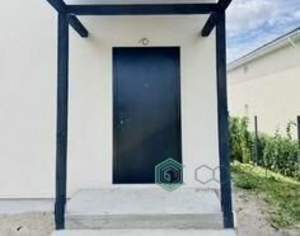 Дом 110м&sup2;, 2-этажный, участок 4 сот.  