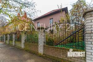 Дом 391м², 4-этажный, участок 8 сот.  