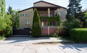 Дом 347м², 2-этажный, участок 10 сот.  